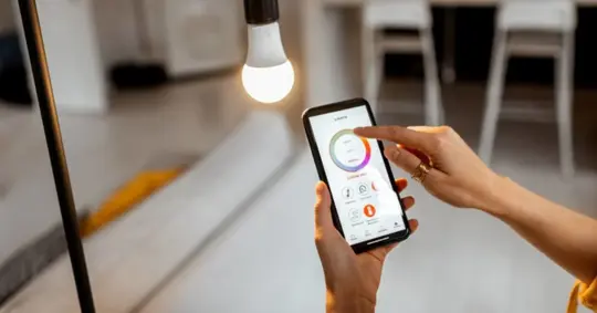 Controlling light bulb with mobile device